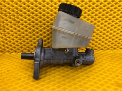 Главный тормозной цилиндр Mercedes-Benz E-Class 15.04.1998 W210