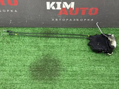 Замок двери Mitsubishi Outlander XL