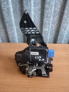 Замок двери Volkswagen Touareg 2006 GP