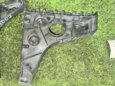 Кронштейн бампера AUDI A7 SPORTBACK 2011 4G5