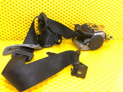 Ремень безопасности задний левый Volkswagen Phaeton 2005 3D2