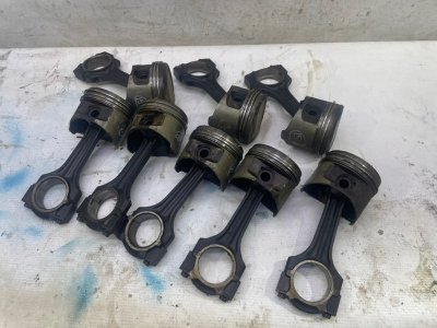 Поршень Mercedes-Benz S-Class 1992 W140