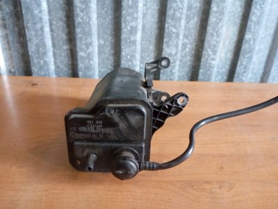 Адсорбер топливный Skoda YETI 2015