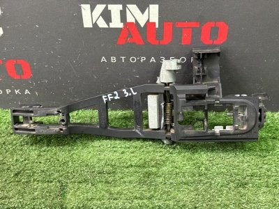 Кронштейн ручки двери Ford Focus 2