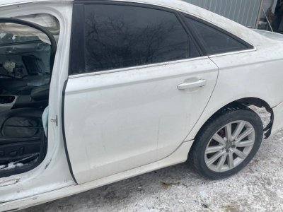 Дверь Audi A6 2012