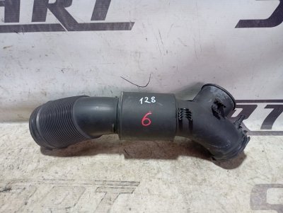 Патрубок воздушного фильтра Audi A6 ALLROAD 2014 C7