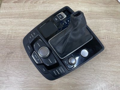 Блок управления Audi A6 2012