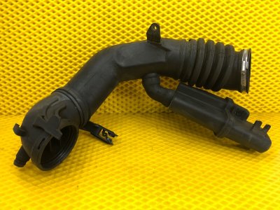 Патрубок воздушного фильтра Mercedes-Benz E-Class 15.04.1998 W210