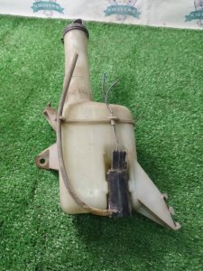 Бачок стеклоомывателя Toyota Carina 1989 st170