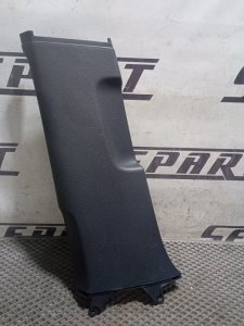 Обшивка стойки центральной Volkswagen Golf 2011 Mk6