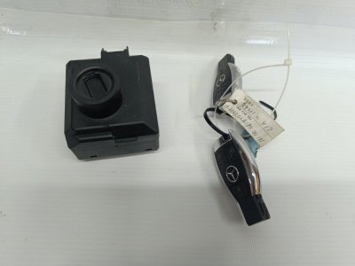 Замок зажигания Mercedes CLA - Class 2015 CLA 180