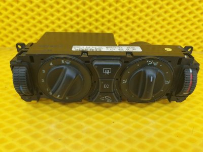 Блок управления отопителем Mercedes-Benz E-Class 15.04.1998 W210