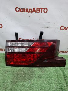 Фонарь внутренний Toyota Estima 2003 ACR40W