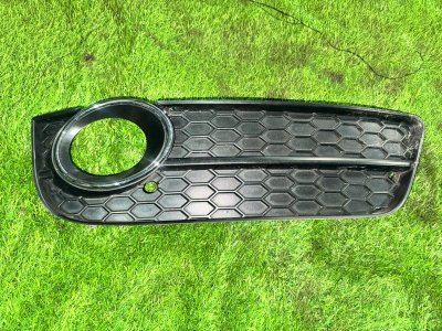 Решетка противотуманной фары AUDI A5 8T0