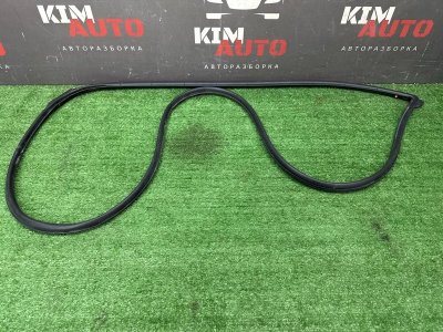 Уплотнитель двери Kia Rio 3 2014 QB