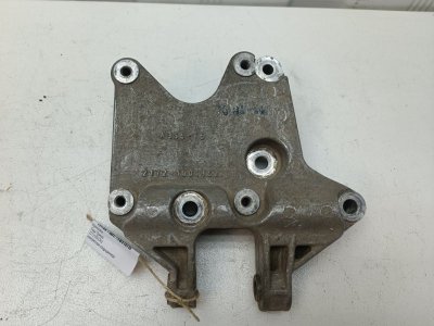 Кронштейн Лада Приора