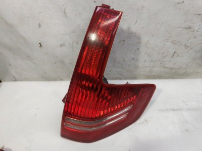 Фонарь Citroen C4 2008