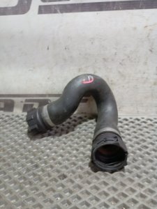 Патрубок системы охлаждения Audi A6 ALLROAD 2014 C7