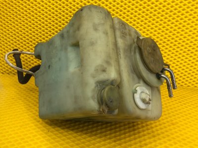 Бачок омывателя Mercedes-Benz E-Class 15.04.1998 W210