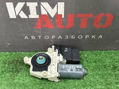 Мотор стеклоподъемника Skoda Octavia A5