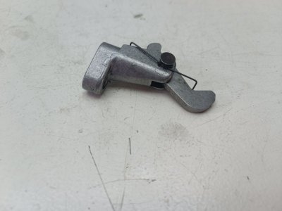 Собачка пятой передачи Opel Corsa D 2014