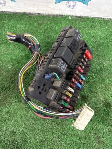 Блок предохранителей салонный лада калина 2007 11193