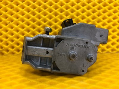 Блокиратор руля Mercedes-Benz E-Class 15.04.1998 W210