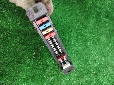 Блок предохранителей лада 21053 1997 2105