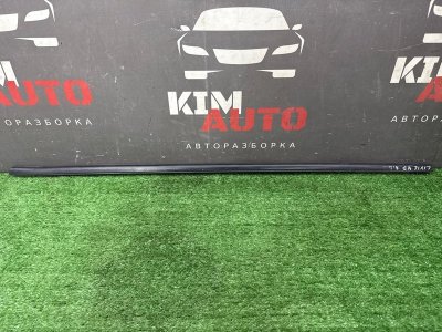 Уплотнитель стекла наружный (Бархотка) Honda Civic 4D