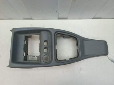 Консоль между сидений Ваз Калина