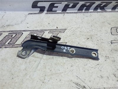 Петля капота Volkswagen Tiguan 2012 5N