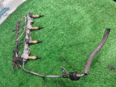 Топливная рейка Toyota Verso 2009 ZGR21L-GRXEPW