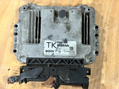 Блок управления двс Nissan X-TRAIL NT31