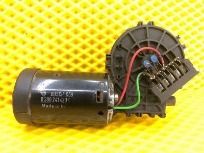 Моторчик стеклоочистителя Mercedes-Benz E-Class 15.04.1998 W210