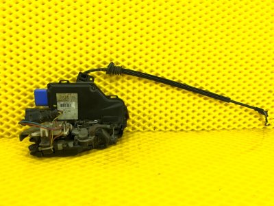 Замок двери передней левой Volkswagen Phaeton 2005 3D2