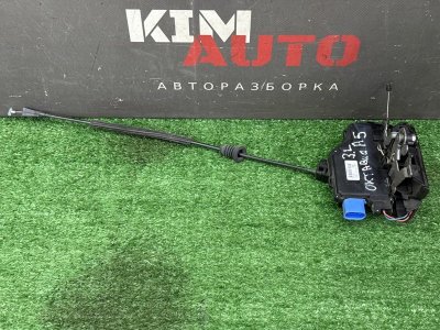 Замок двери Skoda Octavia A5