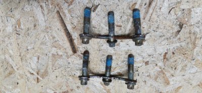 Болты крепления привода Mercedes W124 1993 W124T