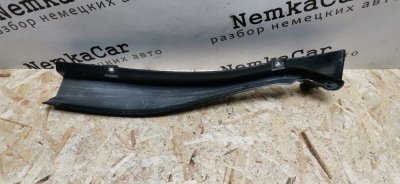 Водосток Mercedes W124 1993 E320