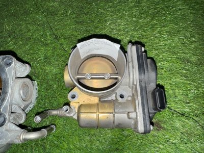 Дроссельная заслонка NISSAN X-TRAIL NT31