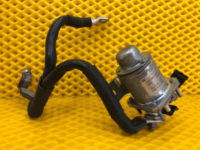 Пиропатрон аккумулятора Volkswagen Phaeton 2005 3D2