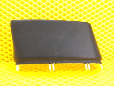 Обшивка стойки Volkswagen Phaeton 2005 3D2