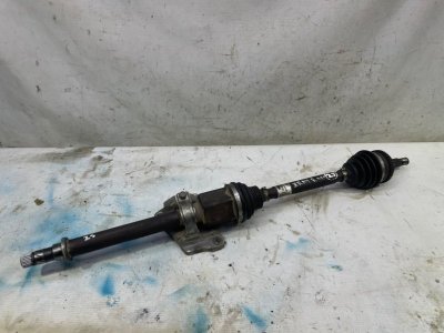 Привод Lada Xray 2021