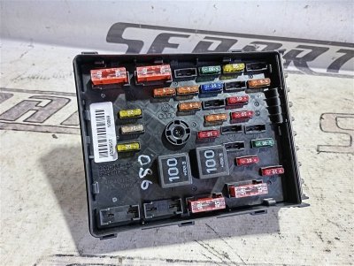 Блок предохранителей Volkswagen Passat 2008 B6