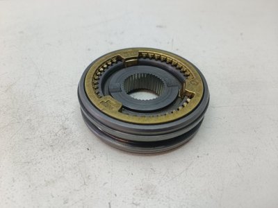 Муфта синхронизатора кпп Audi A4 2012 B8