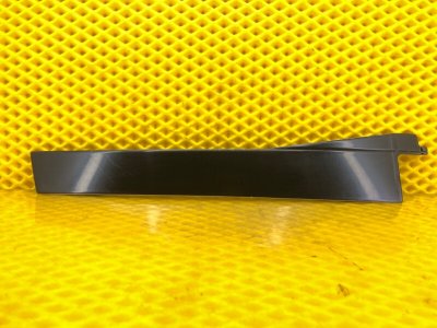 Накладка двери задней правой Volkswagen Phaeton 2005 3D2