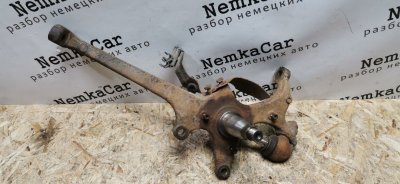 Кулак поворотный Mercedes C180 1996 W202