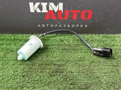 Датчик уровня бачка омывателя Hyundai Solaris 1 2013 RB