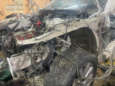 Лонжерон Audi A6 2012