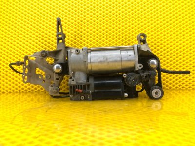 Компрессор пневмоподвески Volkswagen Touareg 2003 7L6