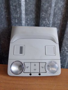 Плафон салона Skoda YETI 2011 5L